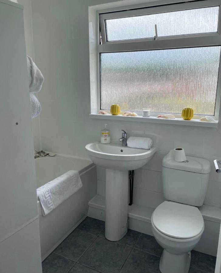 Cozy Flat 15 Mins From City Centre With Parking Διαμέρισμα Κάρντιφ Εξωτερικό φωτογραφία